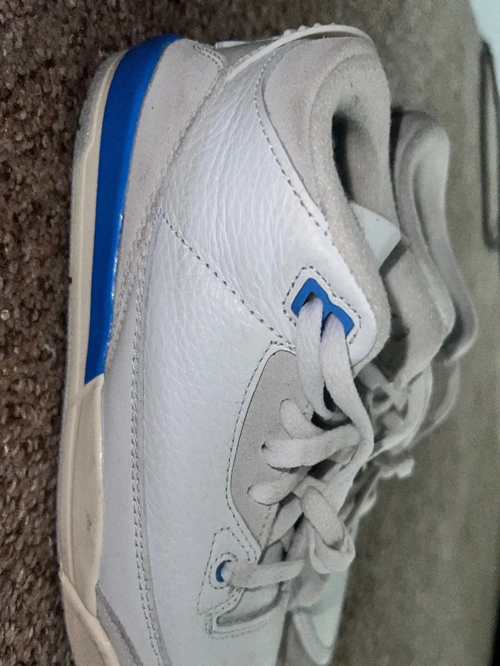 Jordan 3 Retro UNC Blue sneakers